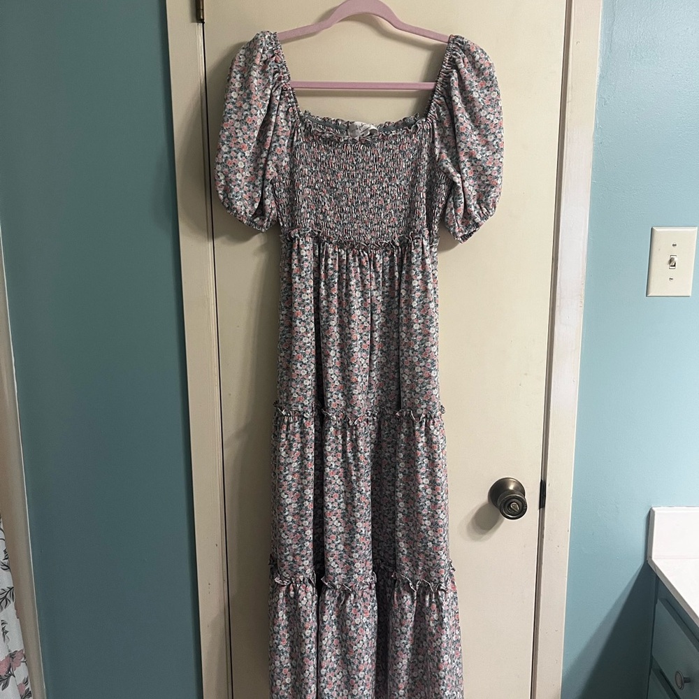 Floral Maxi Dress with Puff Sleeves